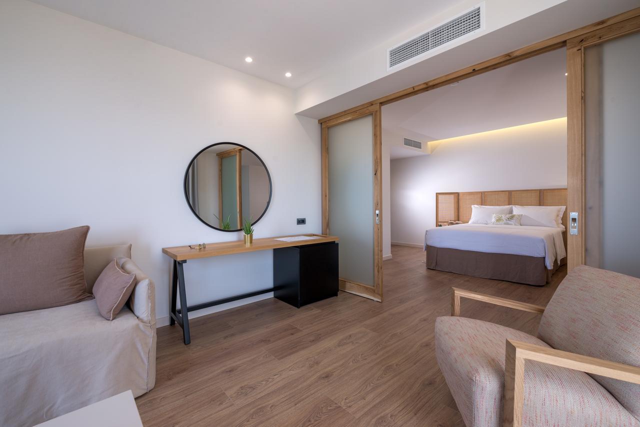 Glow Boutique Hotel & Suites Sarandë 外观 照片