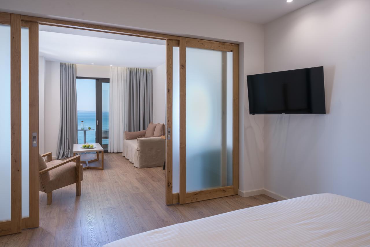 Glow Boutique Hotel & Suites Sarandë 外观 照片